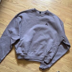 Oner Active Crewneck Sweatshirt size small - cool brown - NEW!